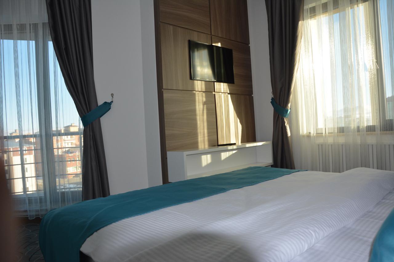 Winter City Hotel Kars Esterno foto